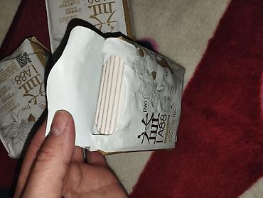kağız paket: LA88 Pro gigiyenik salfetlər (üz dəsmalları) - Paket: hər biri ayrıca — 3