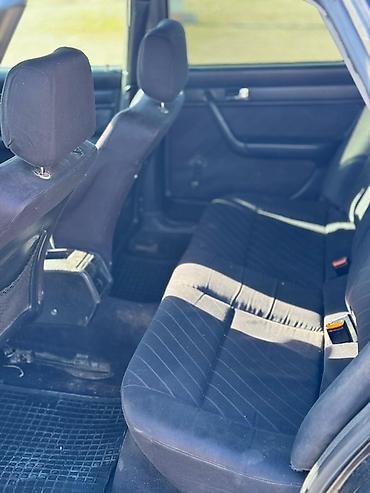 Audi: Audi 100: 1995 г., 2.6 л, Механика, Газ, Седан — 8