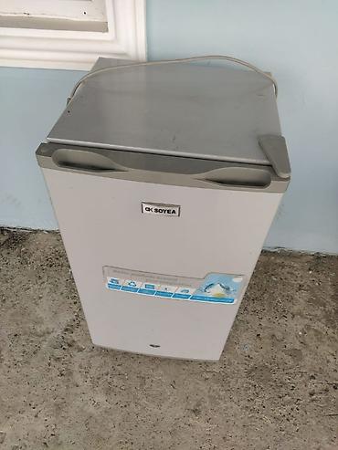 mini proyektorlar: İşlənmiş Mini Soyuducu Satılır, rəng - Ağ, Dolab içi — 1