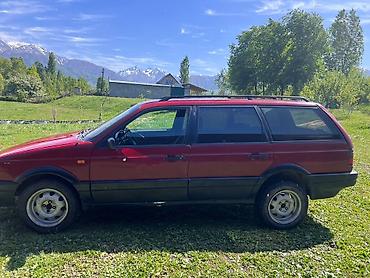 бора машина: Volkswagen Passat Variant: 1993 г., 2 л, Механика, Универсал — 1