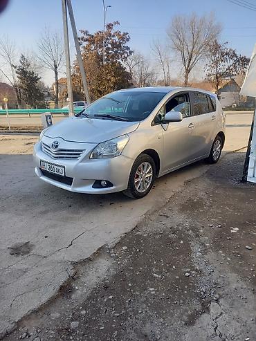 Toyota: Toyota Verso: 2009 г., 1.8 л, Вариатор, Бензин, Минивэн — 1