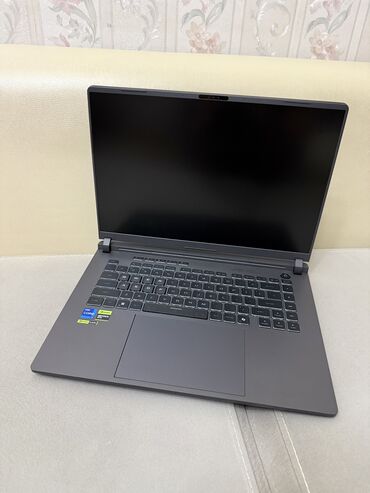 ASUS: Təp təzə. Nöqtə cızıqsız. Cəmi 7 gün işlənib. Son model 2025 — 18