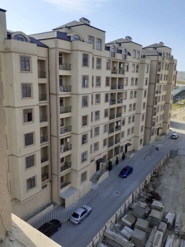 Yeni tikili: 3 otaqlı, Yeni tikili, 64 kv. m — 1