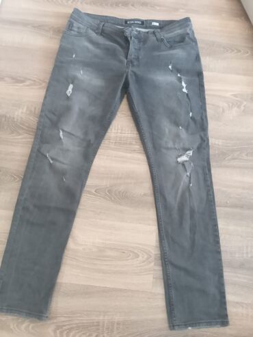 exact jeans farmerice x: Farmerice muške broj 36 Prelep model exstra očuvane Cena 1000 din