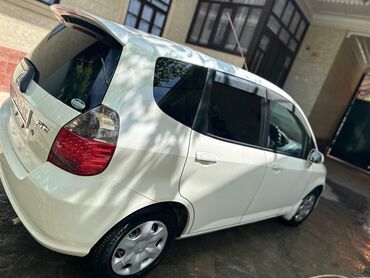 Honda: Honda Fit: 2003 г., 1.3 л, Вариатор, Бензин, Хэтчбэк