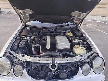 Mercedes-Benz: Mercedes-Benz E-Class: 3.2 l | — 7