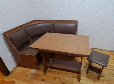 ucuz metbex stol stullari: Metbex oturacaq desti 
50azn
Ehmedli 1573 leli
