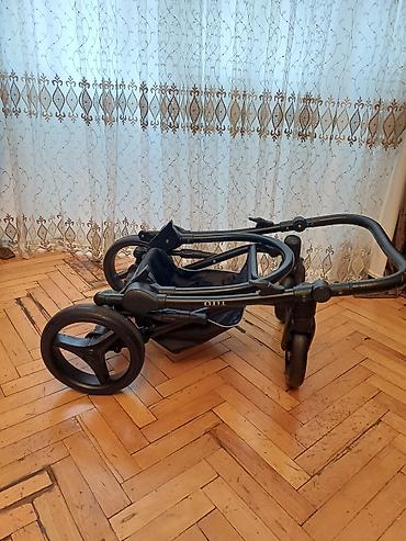 Uşaq arabaları: Uşaq arabası üçün 2-in-1 hissələr dəsti Tərkib: - Relyefli tünd boz — 8