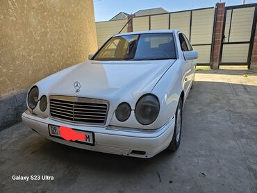 лупарик мерс 210: Mercedes-Benz 220: 1995 г., 2.3 л, Автомат, Бензин, Седан