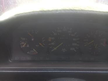 хлебница мерс 124: Mercedes-Benz W124: 1989 г., 2.3 л, Механика, Бензин, Универсал — 3