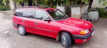 степ эреф 1: Opel Astra: 1994 г., 0.6 л, Механика, Бензин, Универсал