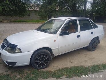 сигнал на машину: Chevrolet Nexia: 2011 г., 1.5 л, Механика, Бензин, Седан