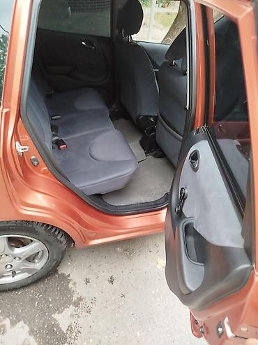 jak авто: Honda Jazz: 2007 г., 1.4 л, Автомат, Бензин, Хэтчбэк — 3