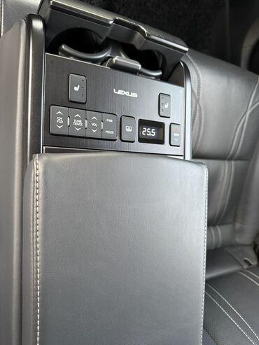 Lexus: Lexus ES: 2019 г., 2.5 л, Гибрид, Седан — 10