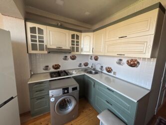 gurcu xengeli sumqayit: Membran mətbəx mebeli satılır 350₼. əla vəziyyətdədir. Üzərində heçnə