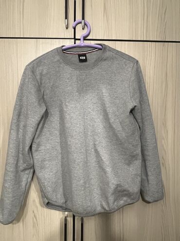 черный свитер: Свитшот, цвет - Серый, M (EU 38)