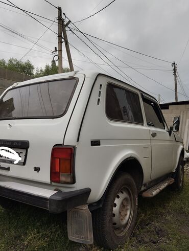 антикор для авто: ВАЗ (ЛАДА) 4x4 Niva: 2001 г., 1.7 л, Механика, Бензин, Жол тандабас