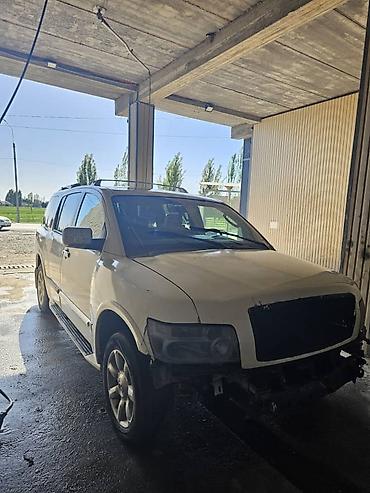 водный катер: Infiniti QX56: 2005 г., Автомат, Бензин, Внедорожник — 3