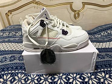 Мужская обувь: Продам Jordan 4 🤍💜 Состояние хорошее, носил несколько раз, запаха нету — 2