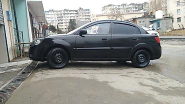kia qranat: Kia Rio: 1.4 l | 2010 il Sedan — 10