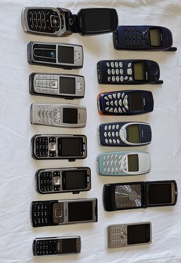 Ostali mobilni telefoni: Kolekcija starih mobilnih telefona – razni brendovi i modeli - — 5