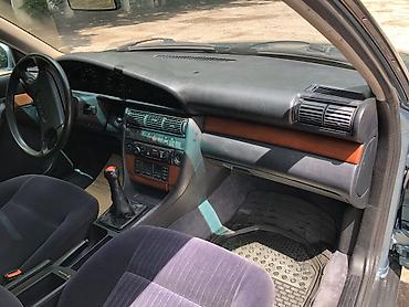 Audi: Audi 100: 1992 г., Механика, Бензин, Седан — 23