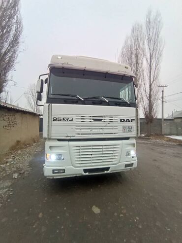 купить daf тягач: Тягач, DAF, 2001 г.