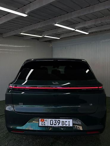 Продажа авто: Lixiang L6: 2025 г., 1.5 л, Автомат, Гибрид, Внедорожник — 8