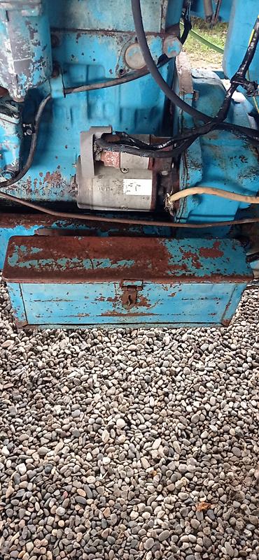 Traktorlar: Satılır traktor zavodu -da lalafo.az — 42 Traktorlar: Satılır traktor zavodu — 42