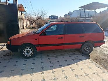 Volkswagen: Volkswagen Passat Variant: 1989 г., 1.8 л, Механика, Бензин, Универсал — 13