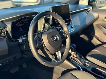 corolla 2016: Toyota Corolla: 2023 г., 1.8 л, Автомат, Гибрид, Седан — 4