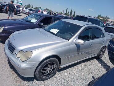 мерс в: Mercedes-Benz C 180: 2001 г., Автомат, Бензин, Седан