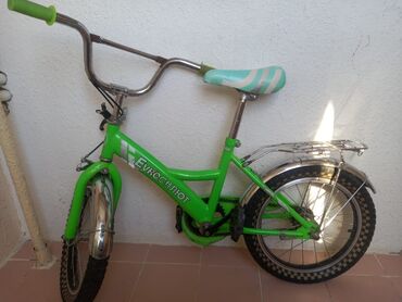 velosiped almaq: İşlənmiş Uşaq velosipedi Ünvandan götürmə