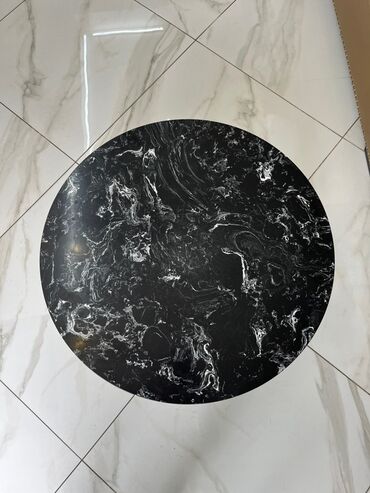 Мойки и раковины: Продается!!!! Распродают Салон по стоимости )можете звонить или писать — 9