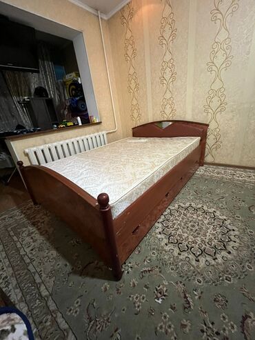 купить офисные стулья бу: Двуспальная кровать, Б/у, С мягким изголовьем, длина - 200 см