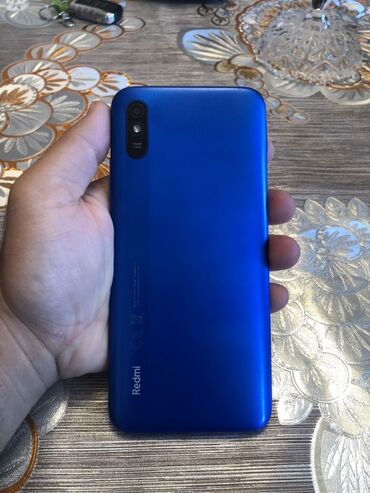 купить iphone 8 plus 128gb: Prablemsiz telefondu hec bir prablemi yoxdu tam islekdi Pul lazimdi