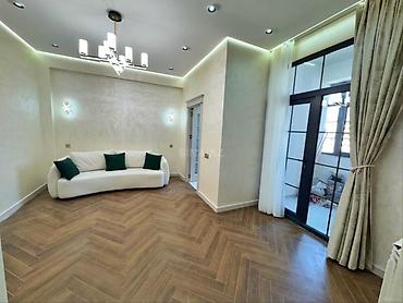 Квартиры: 2 комнаты, Новостройка, м. Нефтчиляр, 65 м² — 2