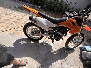 реплика мото: Мотоцикл эндуро/кросс Honda (оранжево-белый пластик). Особенности и — 6