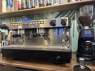 Restoran, kafe avadanlığı: Profesional espresso avadanlığı paketi - La Cimbali M27 iki qollu — 1