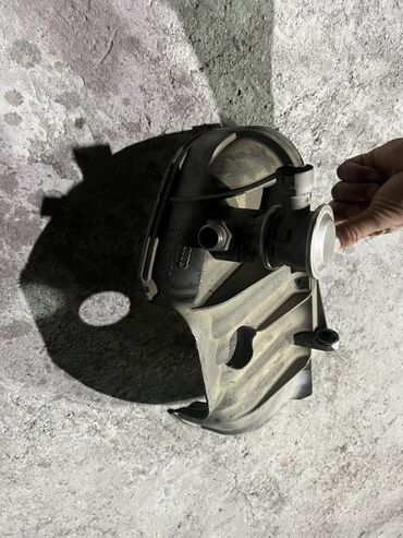 Двигатели, моторы и ГБЦ: Бензиновый мотор Volkswagen 1.6 л, Оригинал — 5