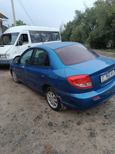 Kia: Kia Rio: 2003 г., 1.6 л, Механика, Бензин, Седан