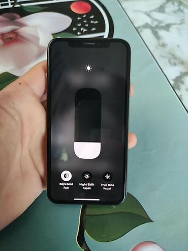 iphone 11 pro vietnam: IPhone Xs, Qızılı — 10