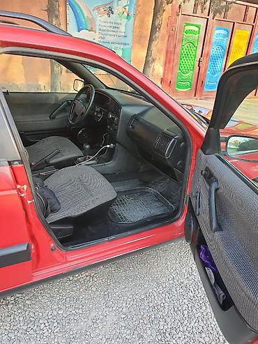passat variant: Volkswagen Passat: 1990 г., 1.8 л, Механика, Бензин, Универсал — 9