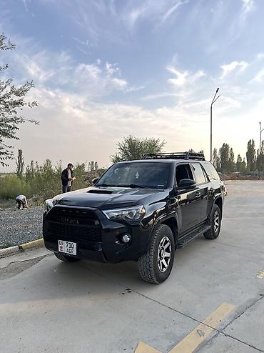 4runner: Toyota 4Runner: 2018 г., 4 л, Автомат, Бензин, Внедорожник — 4