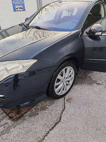 ratkapne: RENAULT LAGUNA 2.0 - KOMPLETAN AUTO U DELOVIMA | Kompletan auto u — 4