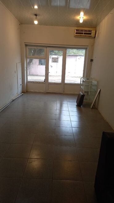 Uzunmüddətli kirayə evlər: 30 kv. m, 1 otaqlı, İnternet, Qaz, İşıq — 2