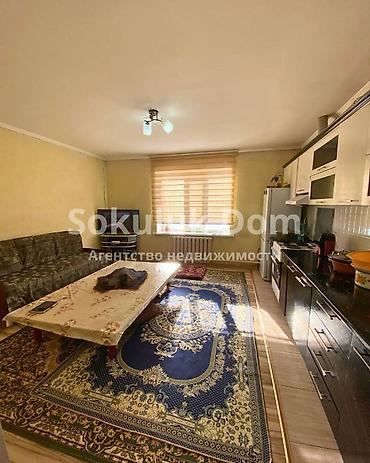 Продажа коттеджей и домов: 🏠Продается дом в с. Сокулук с участком 40 соток и кошарой. От трасы 2 — 8