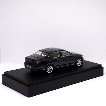 pokemon karti: Volkswagen Passat B8 modeli, dealer edition • İstehsalçı - Herpa • — 3