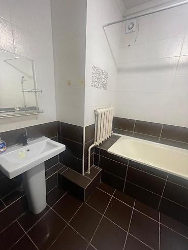Долгосрочная аренда домов: 150 м², 6 комнат — 13