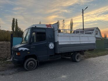 грузовой вольва: Легкий грузовик, Mercedes-Benz, Стандарт, Б/у